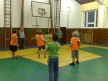 Chlapci sa na projekte nezúčastnili, radšej si zahrali priateľský basketbalový zápas vo veľkej telocvični školy.